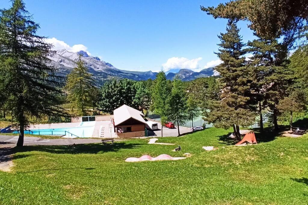 Apartment Duplex Au Pied Des Pistes Le Devoluy